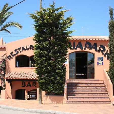 Bahia Park Hotel Cala En Porter  Екстериор снимка