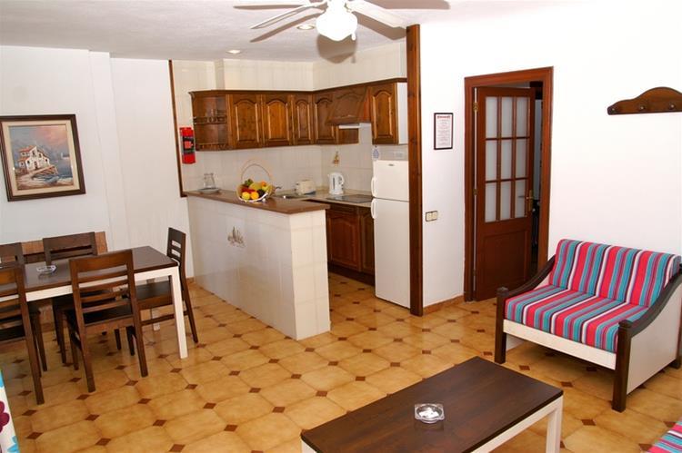 Bahia Park Hotel Cala En Porter  Интериор снимка